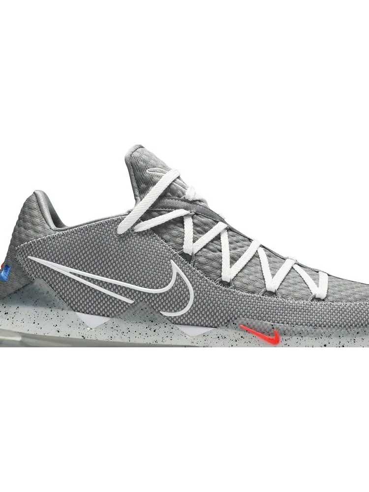 Кроссовки Nike LeBron 17 Low 'Particle Grey' — изображение 2 из 8, серый
