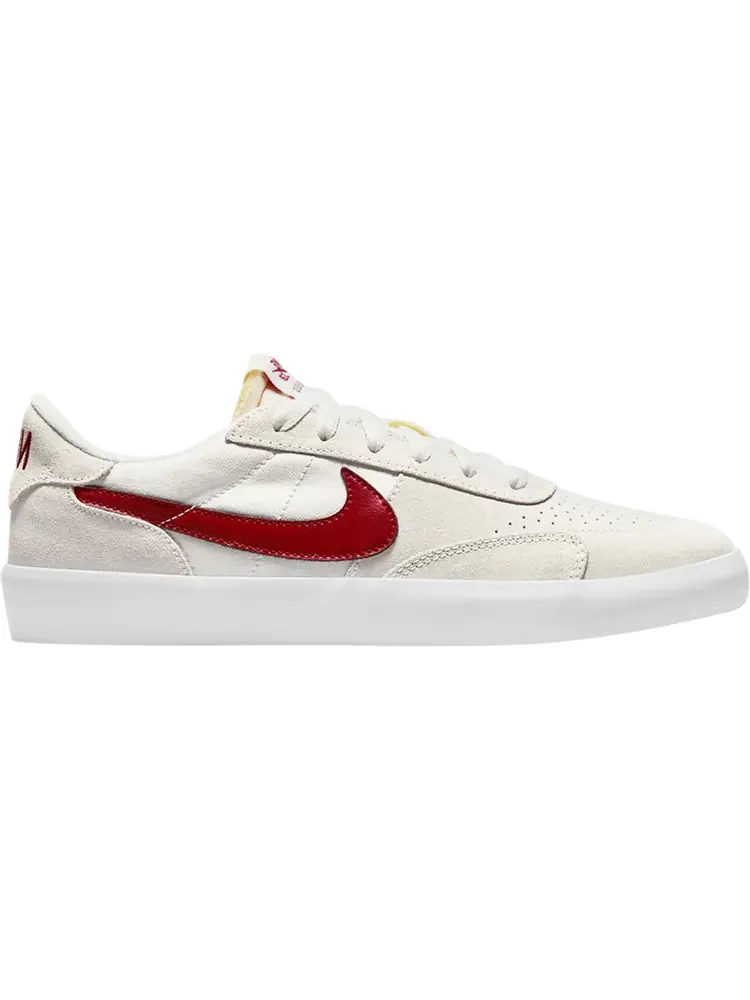 Кроссовки Nike Heritage Vulc SB 'Summit White Gym Red' — изображение 1 из 1, бежевый