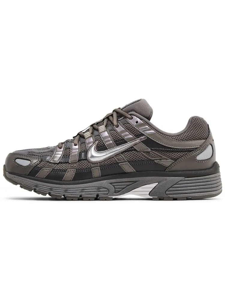 Кроссовки Nike P-6000 'Cave Stone Metallic Silver' — изображение 3 из 4, металлик серебристый