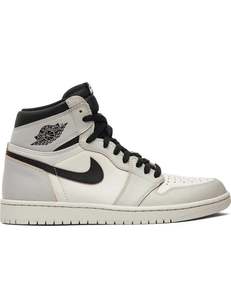 Кроссовки Air Jordan 1 Retro High SB NYC to Paris — изображение 1 из 8, белый