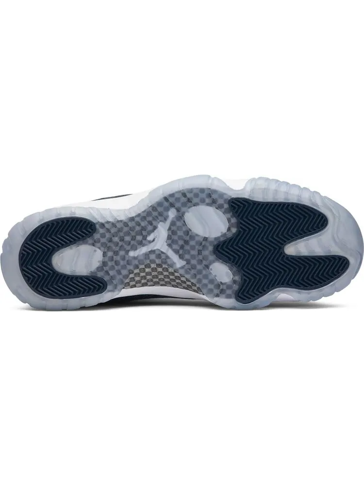 Кроссовки Air Jordan 11 Retro Low Navy Snakeskin 2019 — изображение 4 из 8, белый