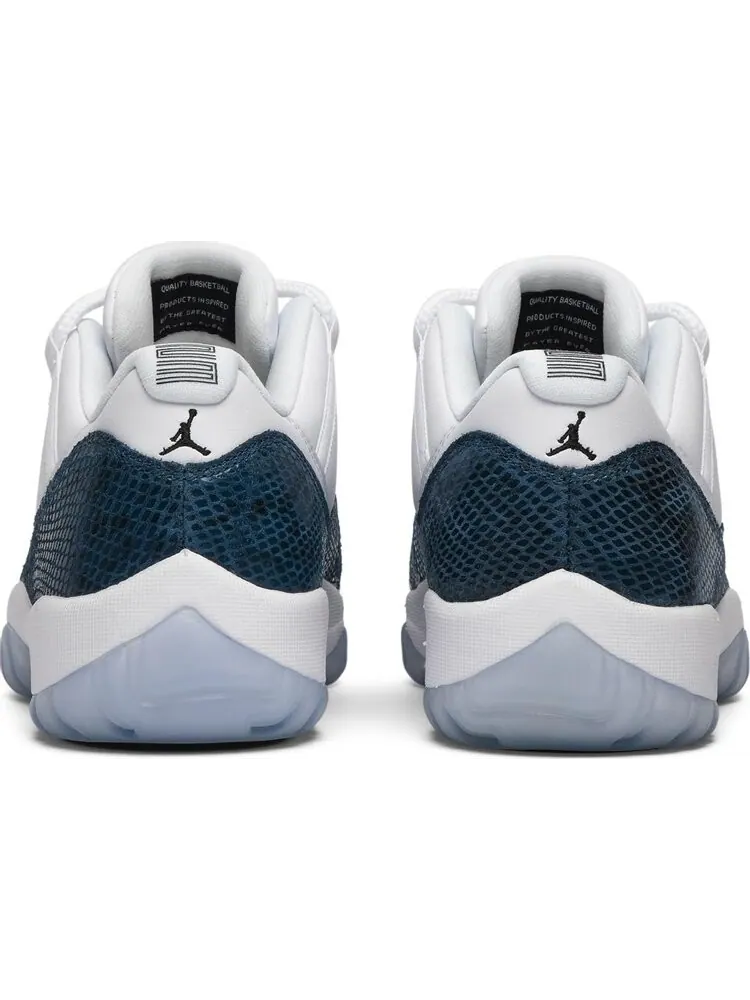 Кроссовки Air Jordan 11 Retro Low Navy Snakeskin 2019 — изображение 6 из 8, белый