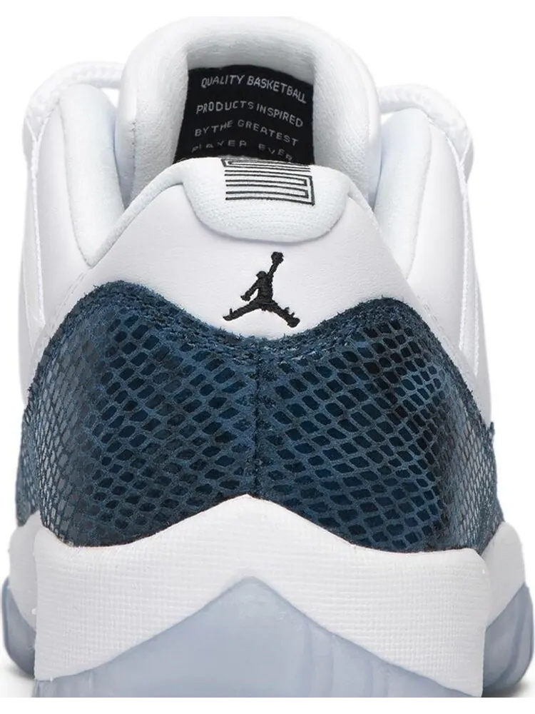 Кроссовки Air Jordan 11 Retro Low Navy Snakeskin 2019 — изображение 7 из 8, белый