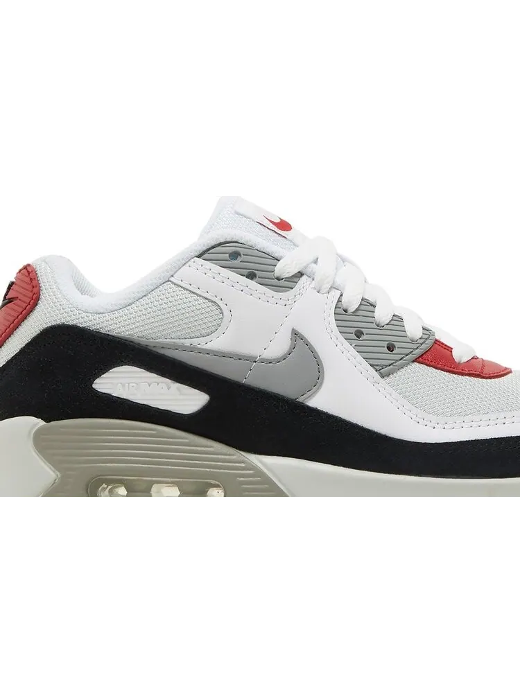 Кроссовки Nike Air Max 90 Leather GS 'Photon Dust Grey' — изображение 2 из 8, серый