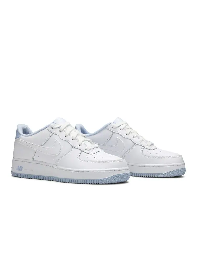 Кроссовки Nike Air Force 1 GS 'White Hydrogen Blue' — изображение 9 из 9, белый/белый/синий