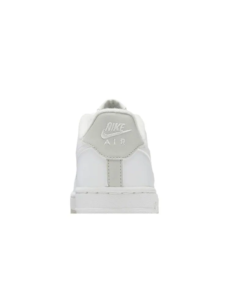 Кроссовки Nike Air Force 1 GS — изображение 7 из 8, белый светлый