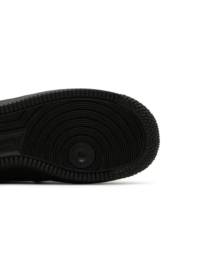 Кроссовки Nike Air Force 1 React GS 'Black' — изображение 6 из 9, черный