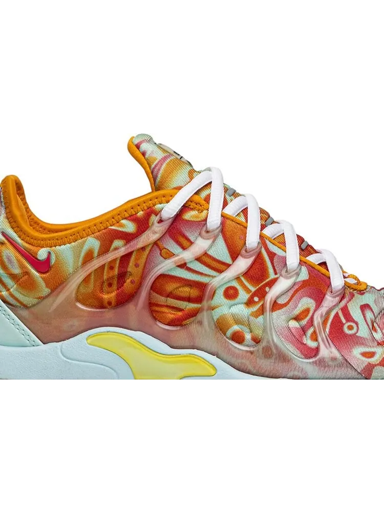 Кроссовки Nike Wmns Air VaporMax Plus 'Orange Dip Dye' — изображение 2 из 8, оранжевый