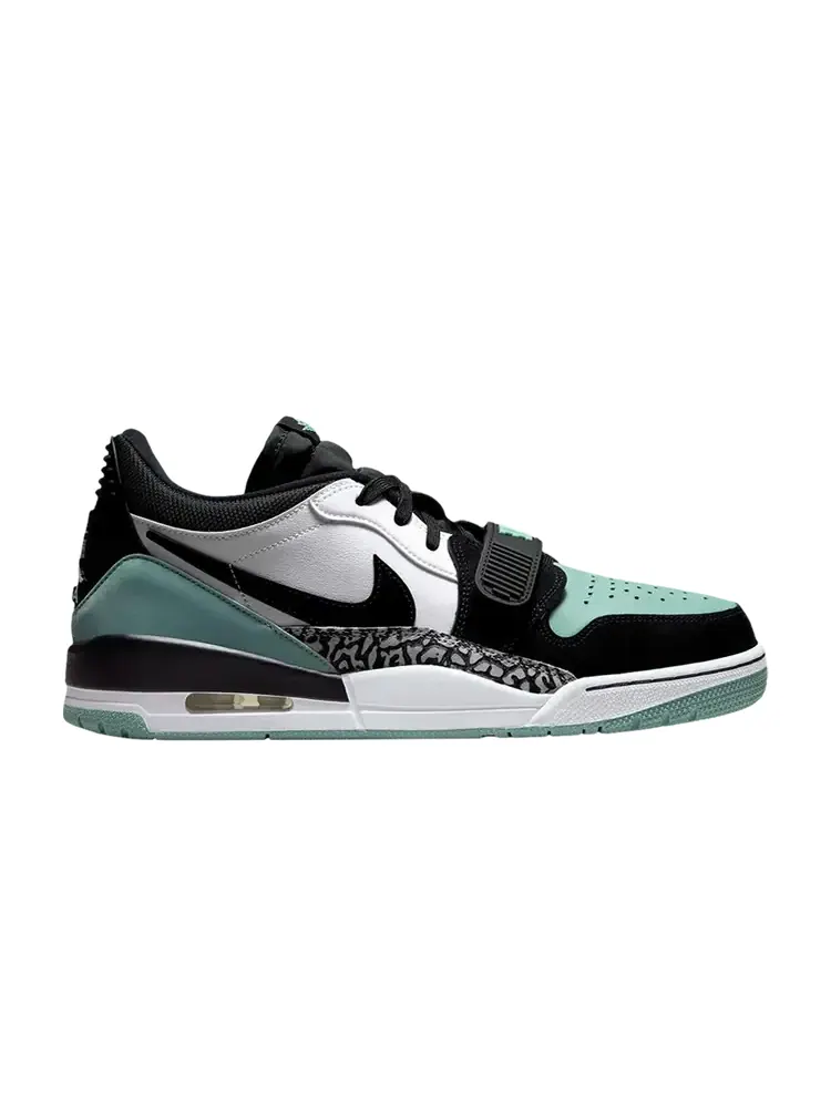 Кроссовки Air Jordan Legacy 312 Low — изображение 1 из 1, белый черный-серый