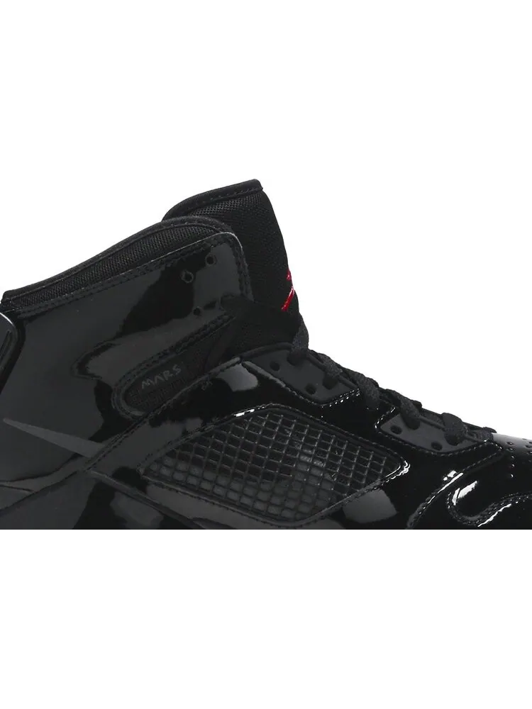 Кроссовки Jordan Mars 270 Bred — изображение 2 из 8, красный