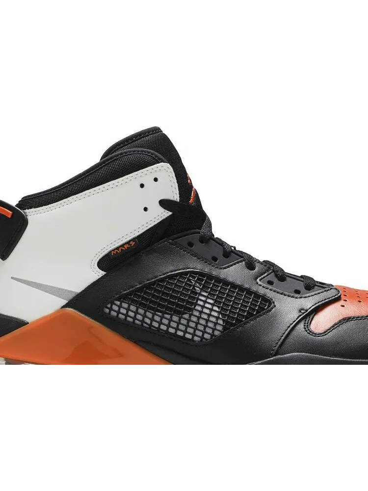 Кроссовки Jordan Mars 270 Shattered Backboard — изображение 2 из 8, черный