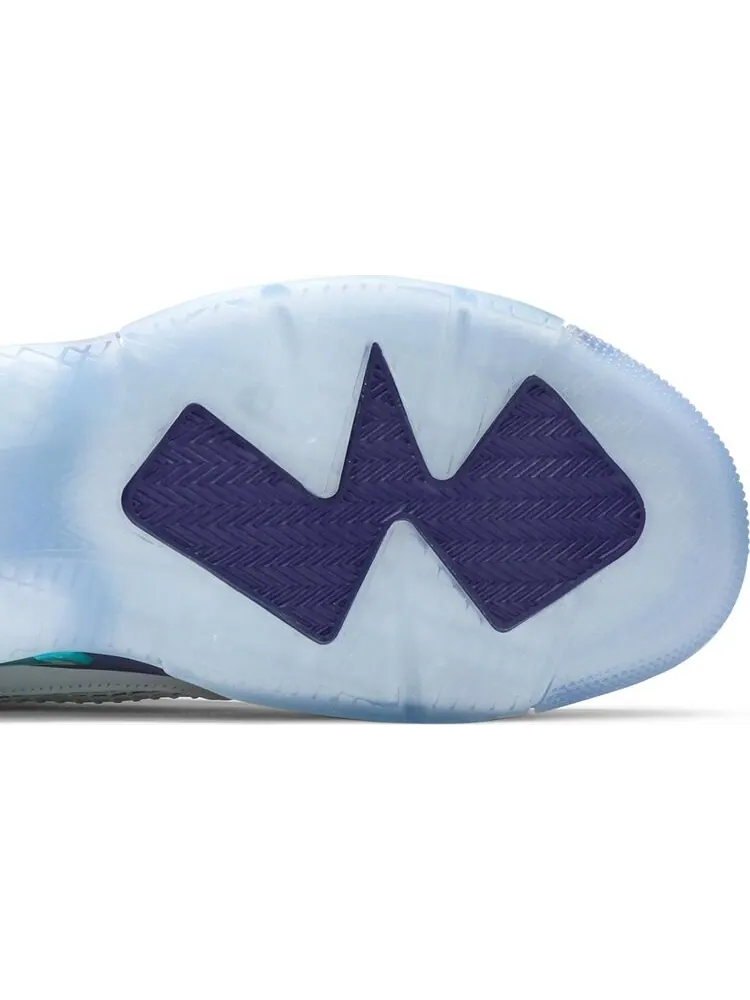 Кроссовки Jordan Mars 270 Grape — изображение 5 из 8, белый