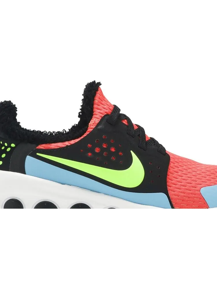 Кроссовки Nike CruzrOne 'Bright Crimson' — изображение 2 из 8, мульти