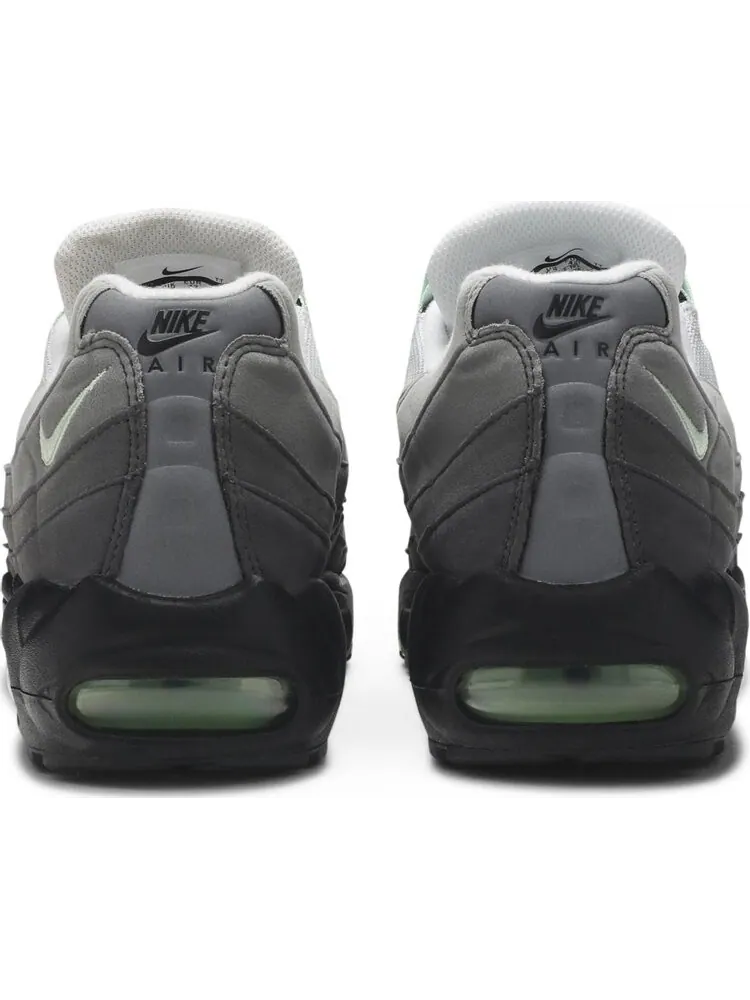 Кроссовки Nike Air Max 95 'Fresh Mint' — изображение 6 из 8, серый
