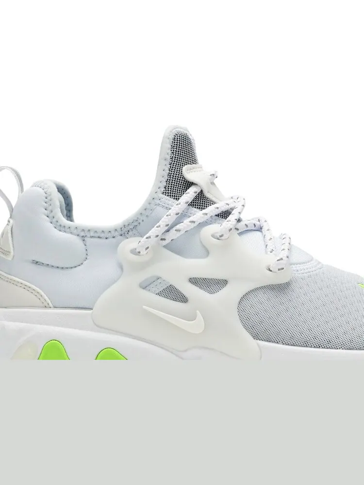 Кроссовки Nike Wmns React Presto 'Half Blue' — изображение 2 из 8, синий