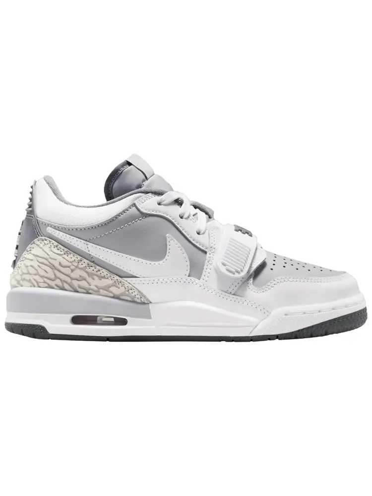 Кроссовки Air Jordan Legacy 312 Low GS — изображение 1 из 1, серый