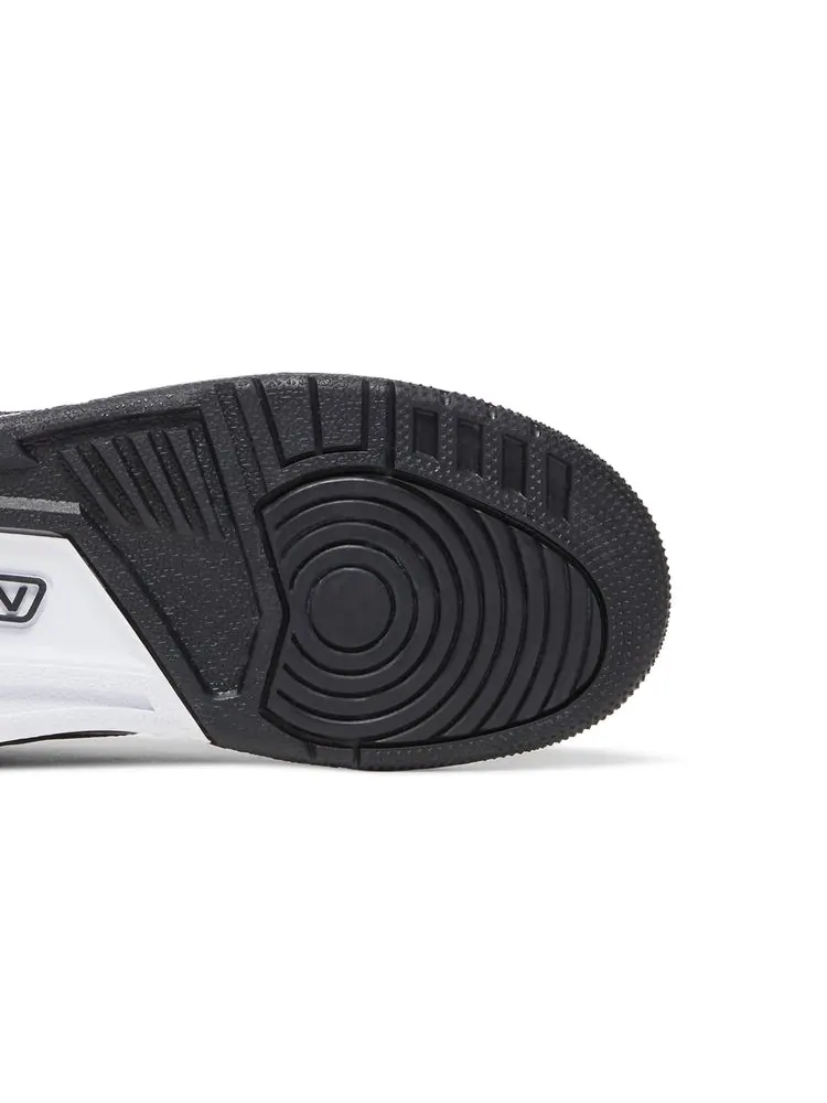 Кроссовки Jordan Legacy 312 Low GS 'Black Metallic Gold' — изображение 5 из 8