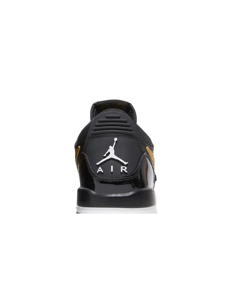 Кроссовки Jordan Legacy 312 Low GS 'Black Metallic Gold' — изображение 7 из 8