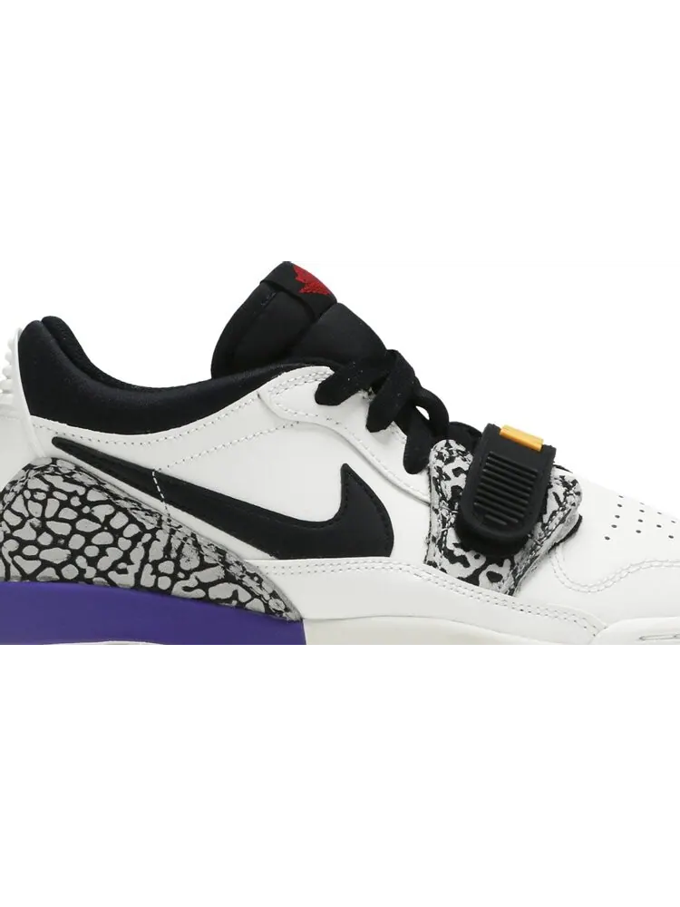Кроссовки Jordan Legacy 312 Low GS Lakers — изображение 2 из 8, белый