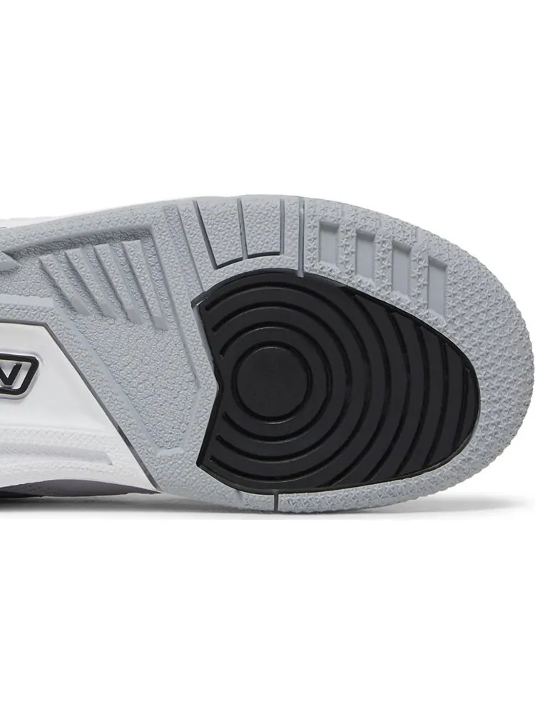 Кроссовки Jordan Legacy 312 Low GS 'Light Smoke Grey' — изображение 5 из 7, серый