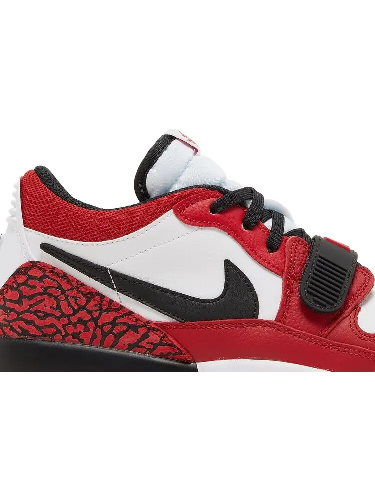 Кроссовки Jordan Legacy 312 Low GS Chicago Red — изображение 2 из 8, белый