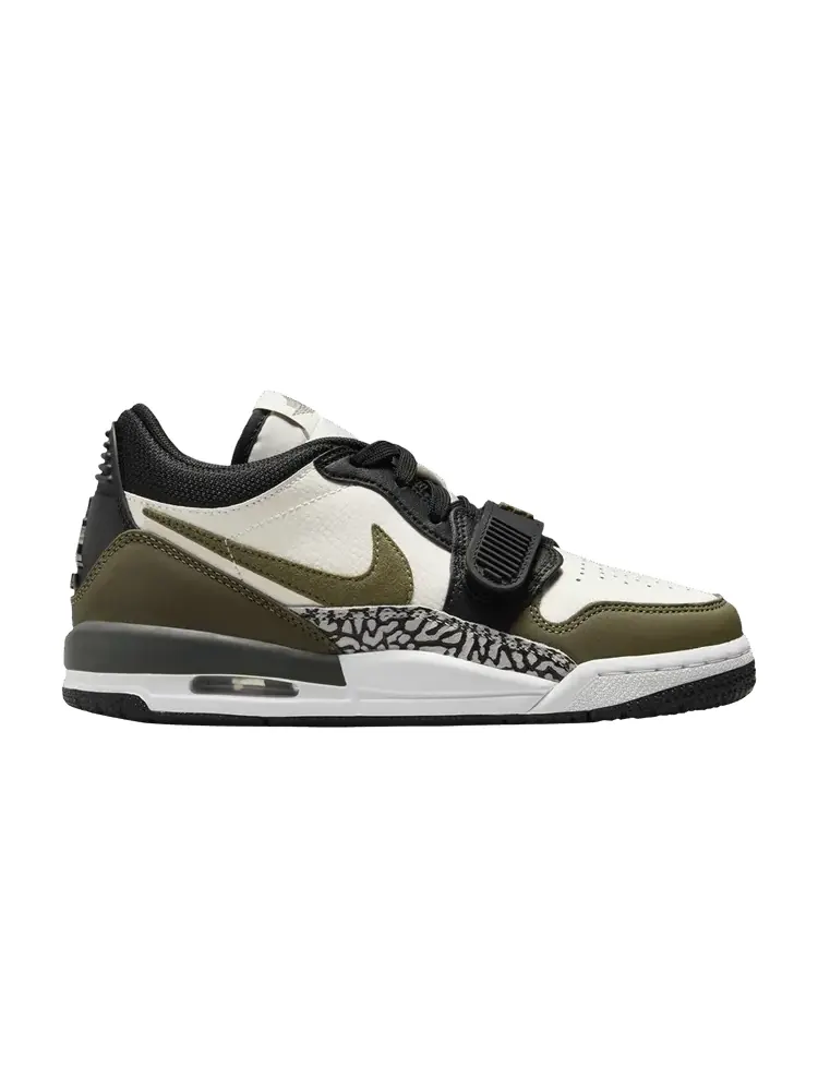 Кроссовки Air Jordan Jordan Legacy 312 Low GS 'Medium Olive' — изображение 1 из 1, черный/серый/оливковый