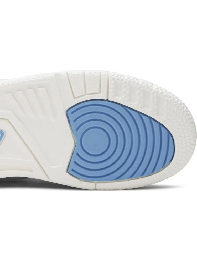 Кроссовки Air Jordan Legacy 312 Low GS Pale Blue — изображение 5 из 8, синий