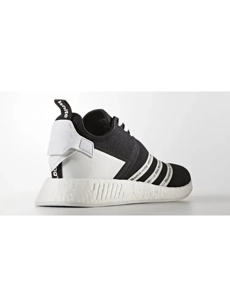 Кроссовки Adidas White Mountaineering x NMD_R2 Primeknit 'Core Black' — изображение 4 из 5, черный
