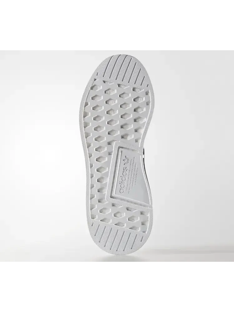 Кроссовки Adidas White Mountaineering x NMD_R2 Primeknit 'Core Black' — изображение 5 из 5, черный