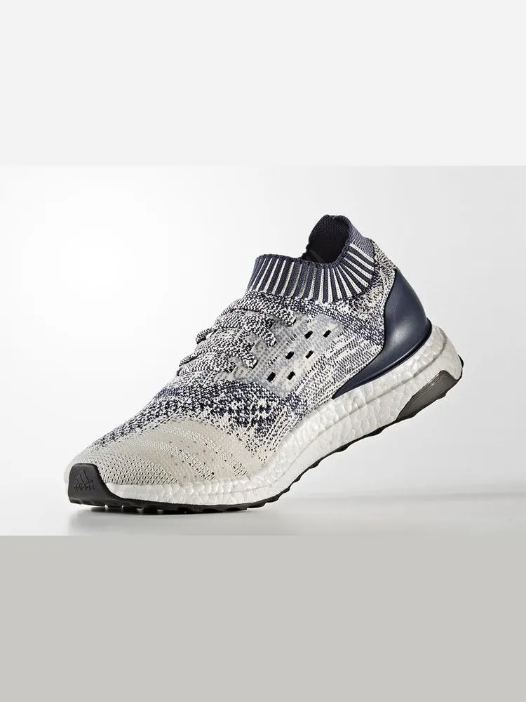 Кроссовки adidas UltraBoost Uncaged 'Cream Navy' — изображение 2 из 6, кремовый/темно-синий