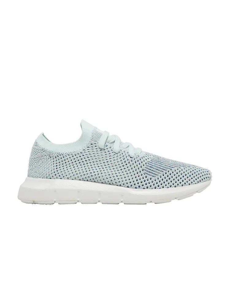 Кроссовки adidas Wmns Swift Run Primeknit 'Ice Blue' — изображение 1 из 9, синий/синий/белый