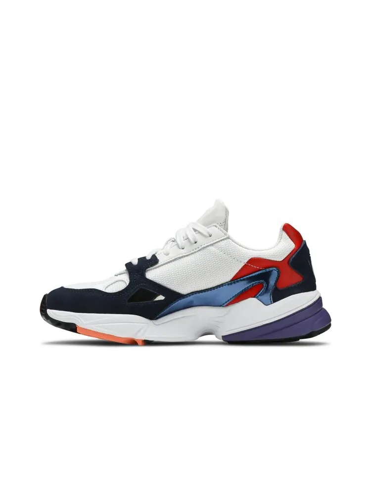 Кроссовки Adidas Wmns Falcon 'Crystal White Navy' — изображение 3 из 4, белый