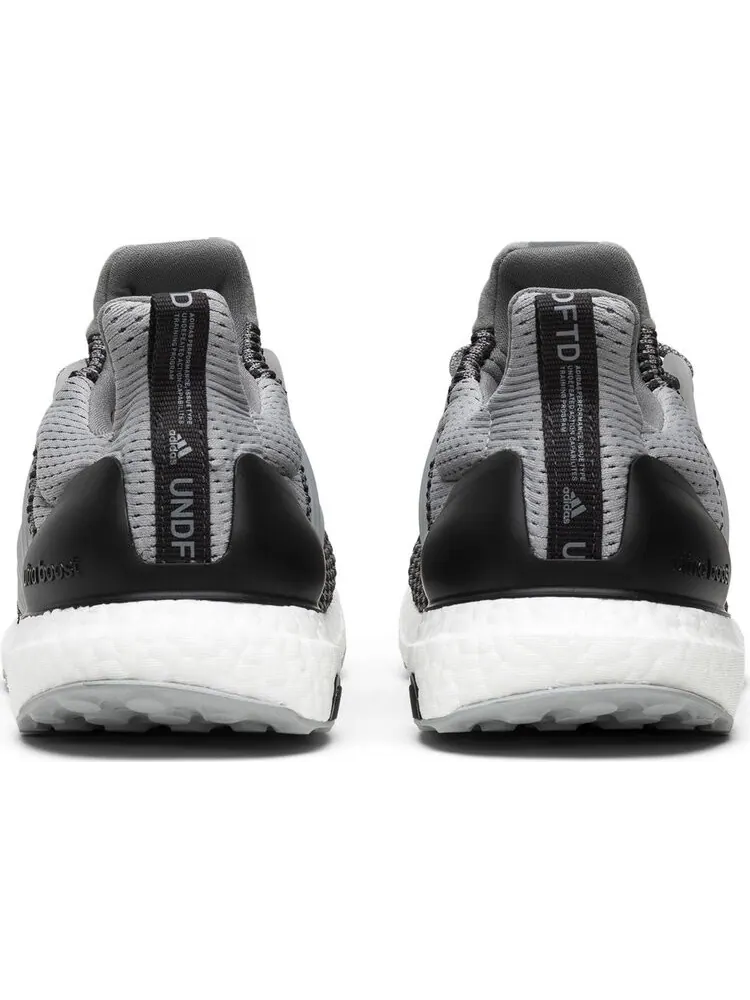 Кроссовки Adidas Undefeated x UltraBoost 'Shift Grey' — изображение 6 из 8, серый