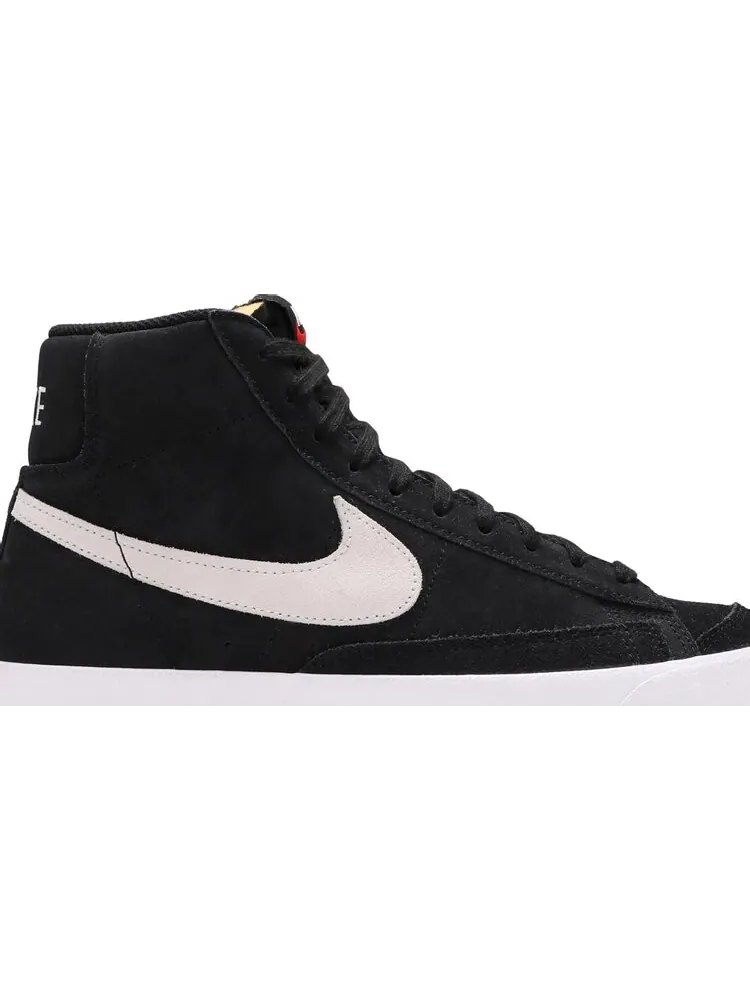 Кроссовки Nike Blazer Mid '77 Suede 'Black Dust' — изображение 2 из 8, черный