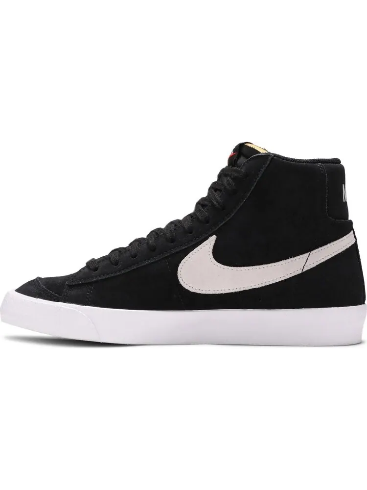 Кроссовки Nike Blazer Mid '77 Suede 'Black Dust' — изображение 3 из 8, черный