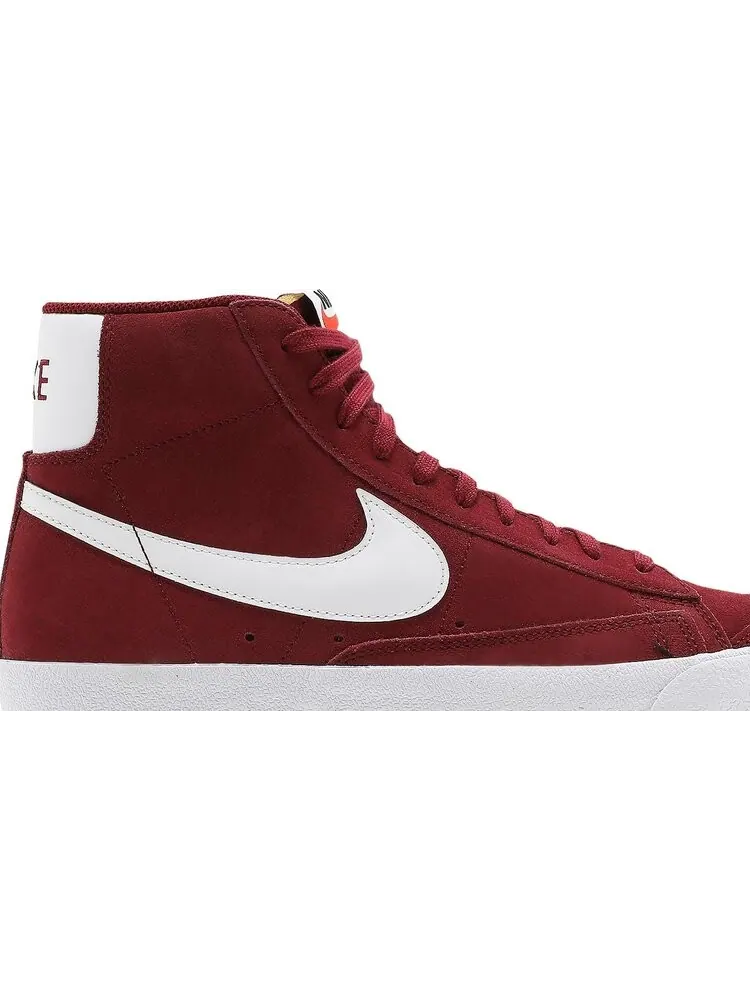 Кроссовки Nike Blazer Mid '77 Suede 'Team Red' — изображение 2 из 8, красный