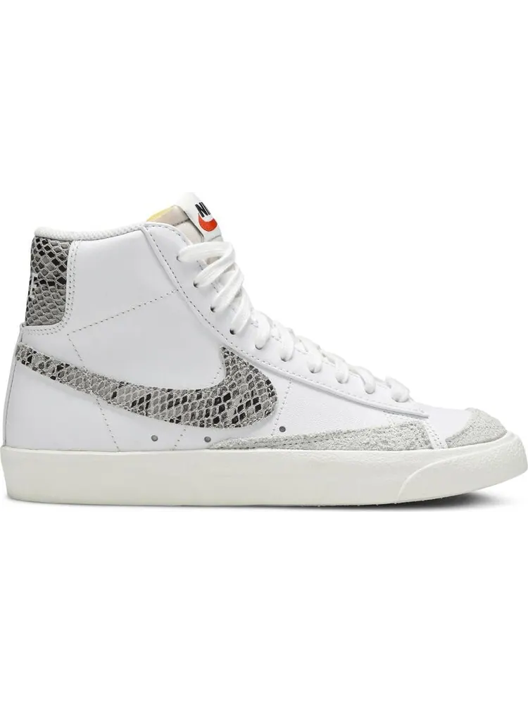 Кроссовки Nike Blazer Mid Vintage 'Snakeskin Swoosh' — изображение 1 из 8, белый