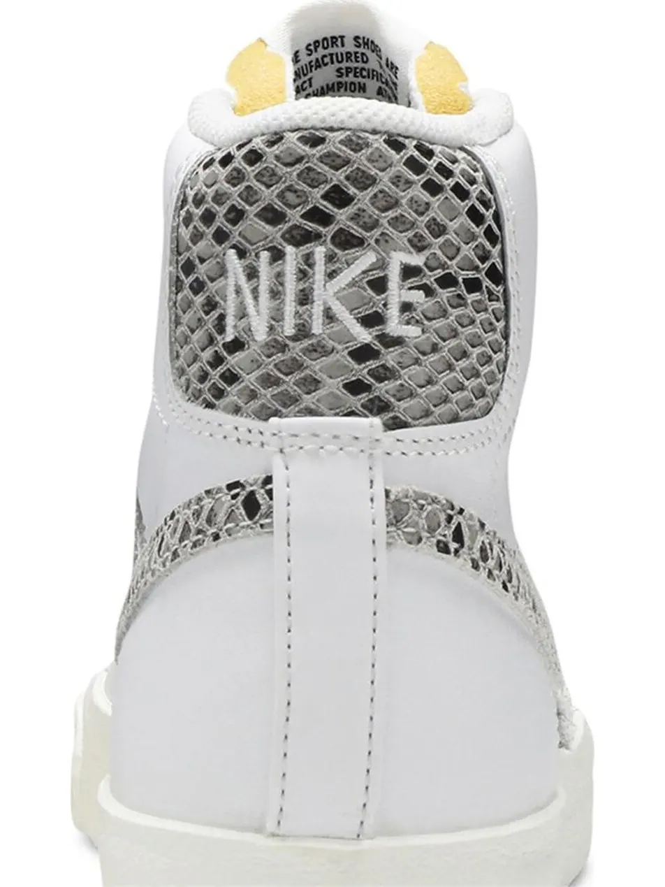 Кроссовки Nike Blazer Mid Vintage 'Snakeskin Swoosh' — изображение 7 из 8, белый