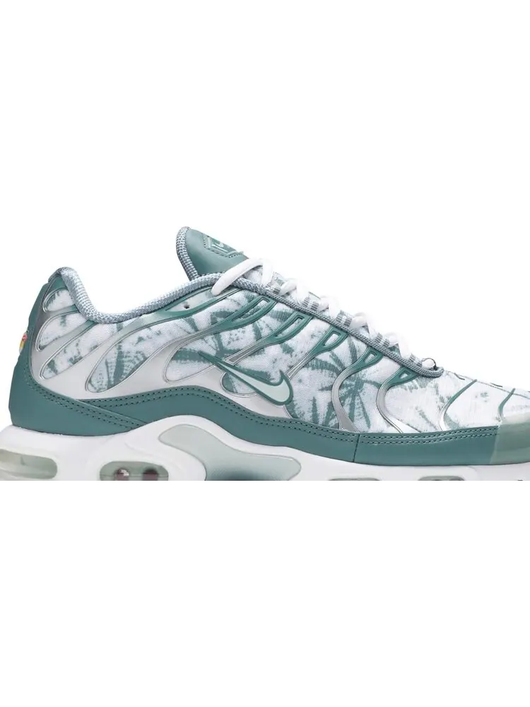 Кроссовки Nike Air Max Plus 'Palm Pack - Green' — изображение 2 из 8, зеленый