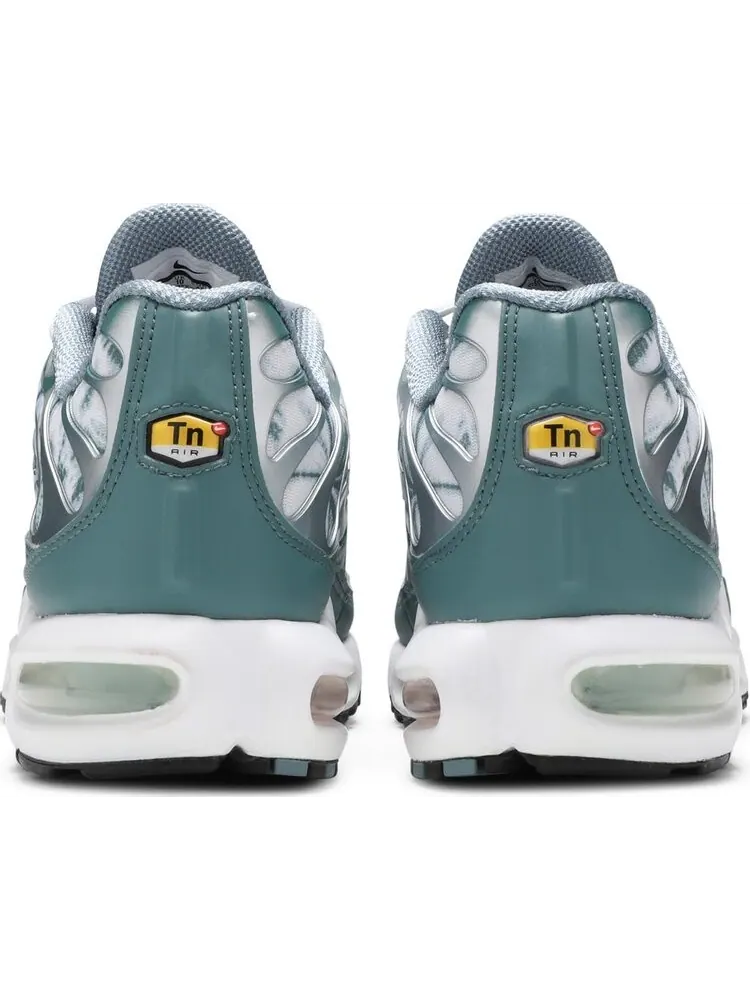 Кроссовки Nike Air Max Plus 'Palm Pack - Green' — изображение 6 из 8, зеленый