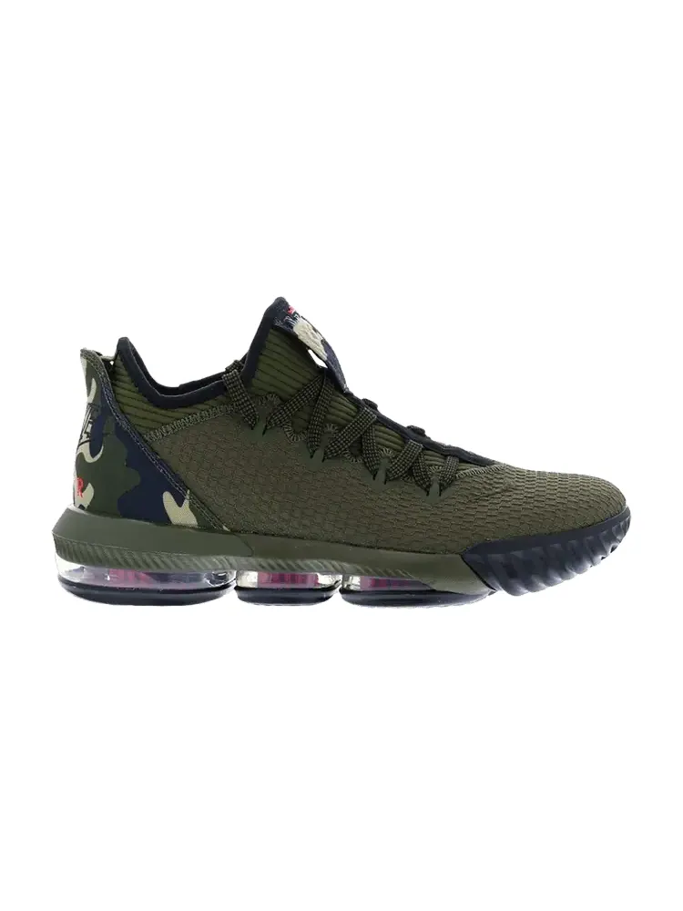 Кроссовки Nike LeBron 16 Low — изображение 1 из 1, камуфляж