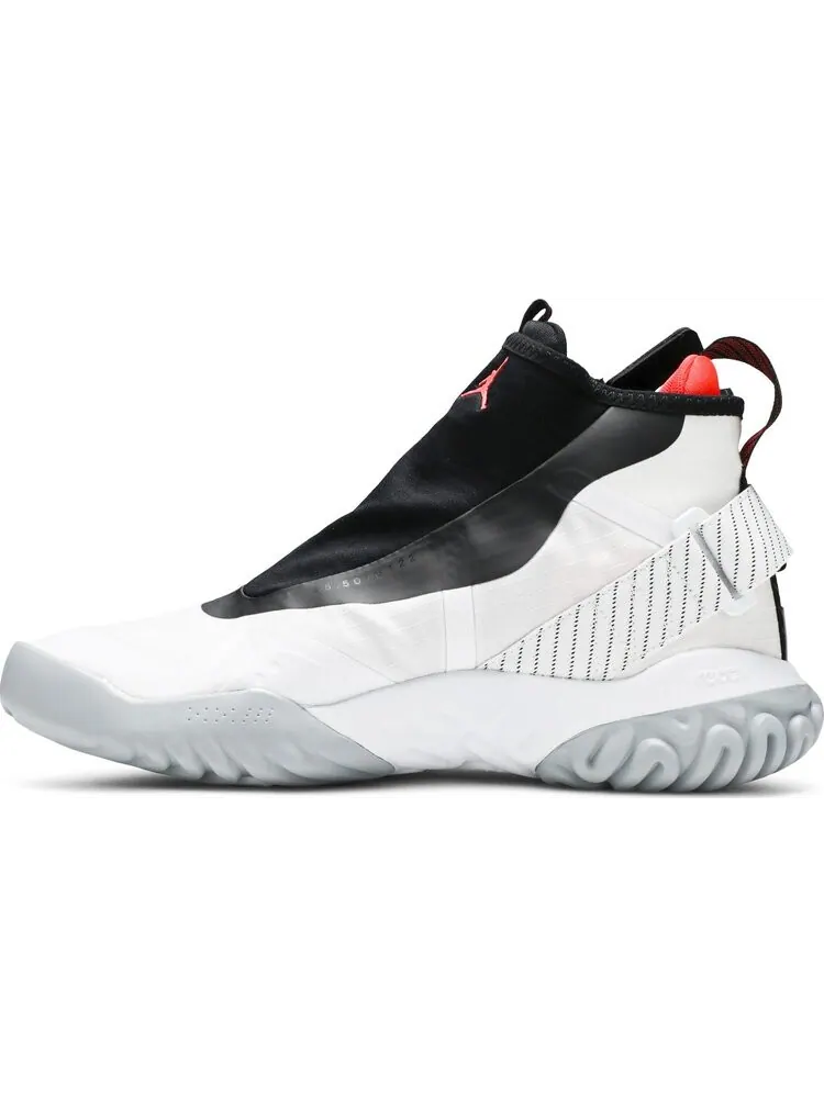 Кроссовки Jordan Proto React Z Bright Crimson — изображение 3 из 8, белый