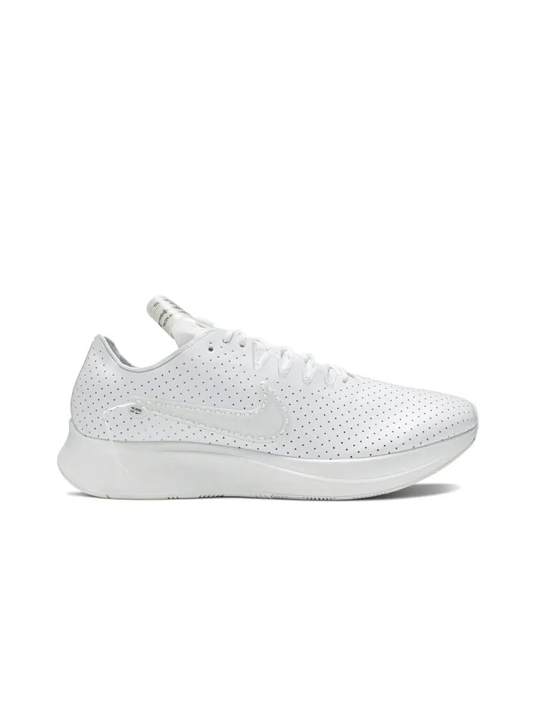 Кроссовки Nike Zoom Fly 2 'Noise Cancelling' — изображение 1 из 4, белый