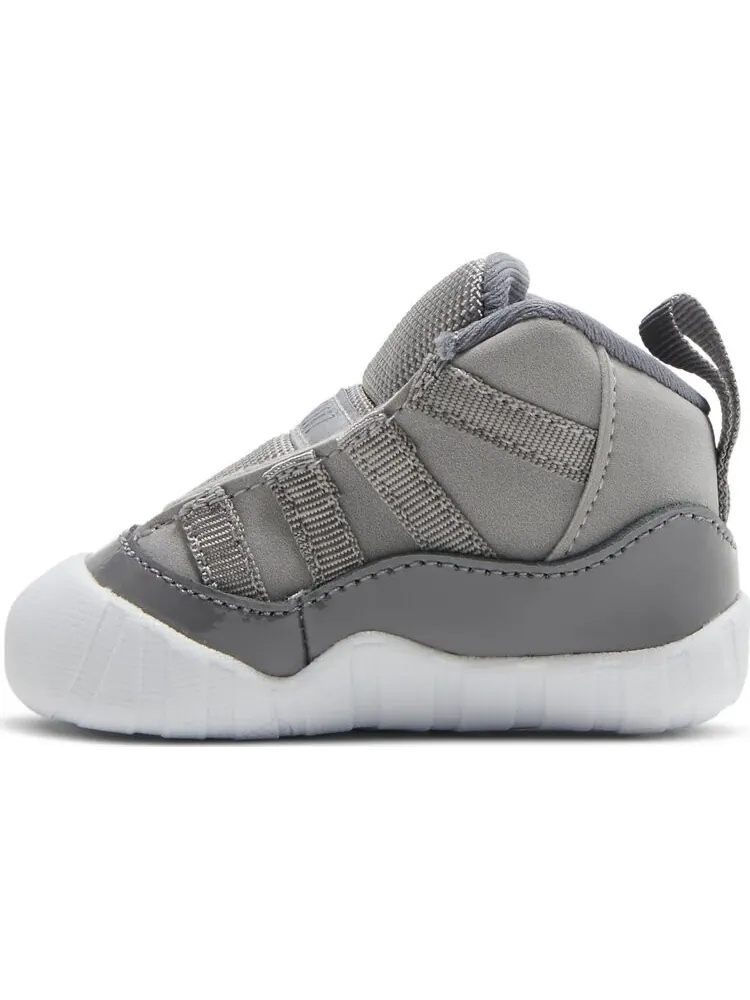 Кроссовки Air Jordan 11 Retro CB Cool Grey 2021 — изображение 3 из 8, серый