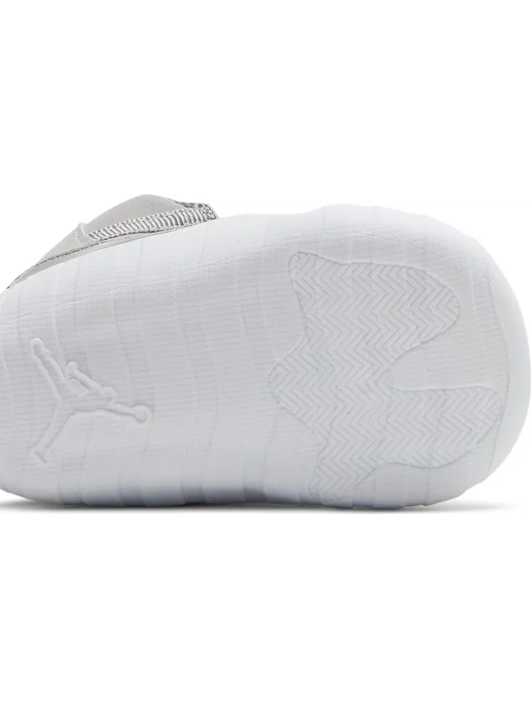 Кроссовки Air Jordan 11 Retro CB Cool Grey 2021 — изображение 5 из 8, серый