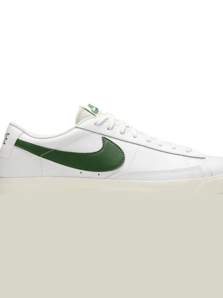 Кроссовки Nike Blazer Low 'Forest Green' — изображение 2 из 8, зеленый