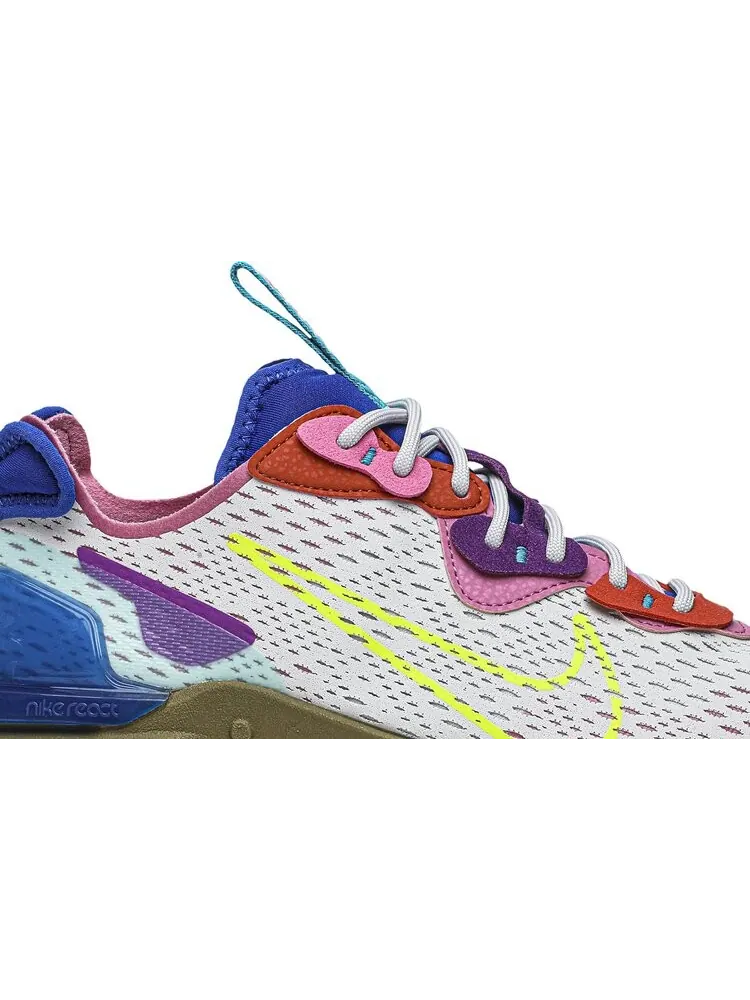 Кроссовки Nike Wmns React Vision 'Lemon Venom' — изображение 2 из 8, мульти