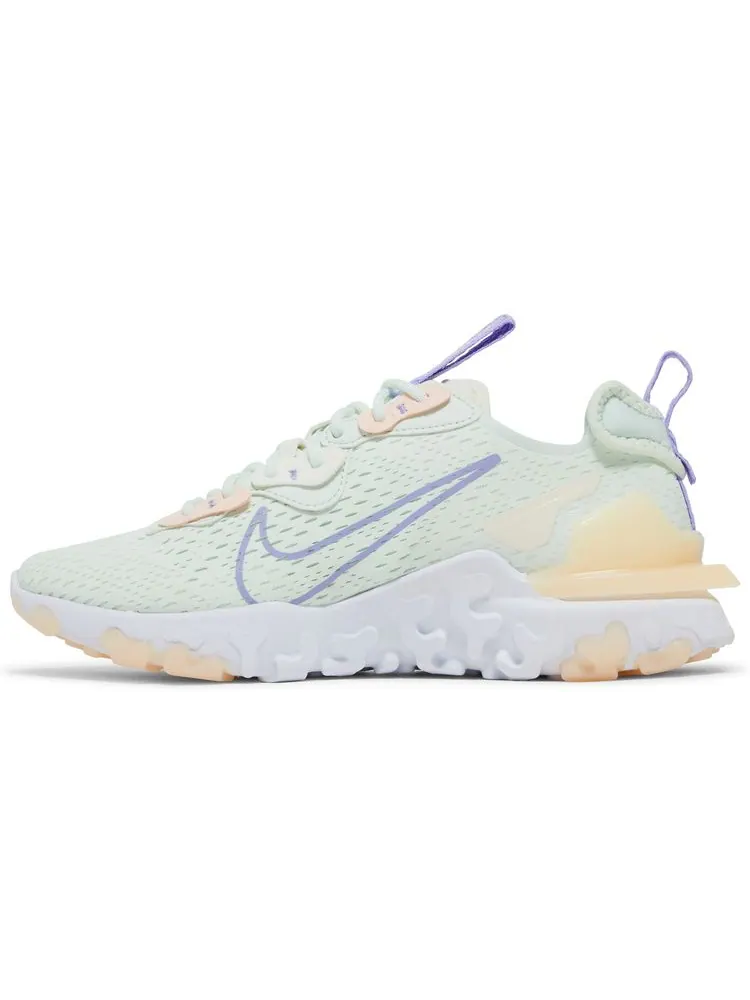 Кроссовки Nike Wmns React Vision 'Barely Green Purple Pulse' — изображение 3 из 8, зеленый