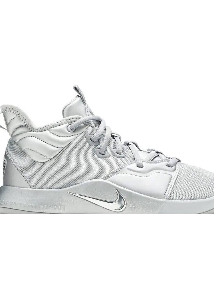 Кроссовки Nike NASA x PG 3 GS '50th Anniversary' — изображение 2 из 4, серебряный