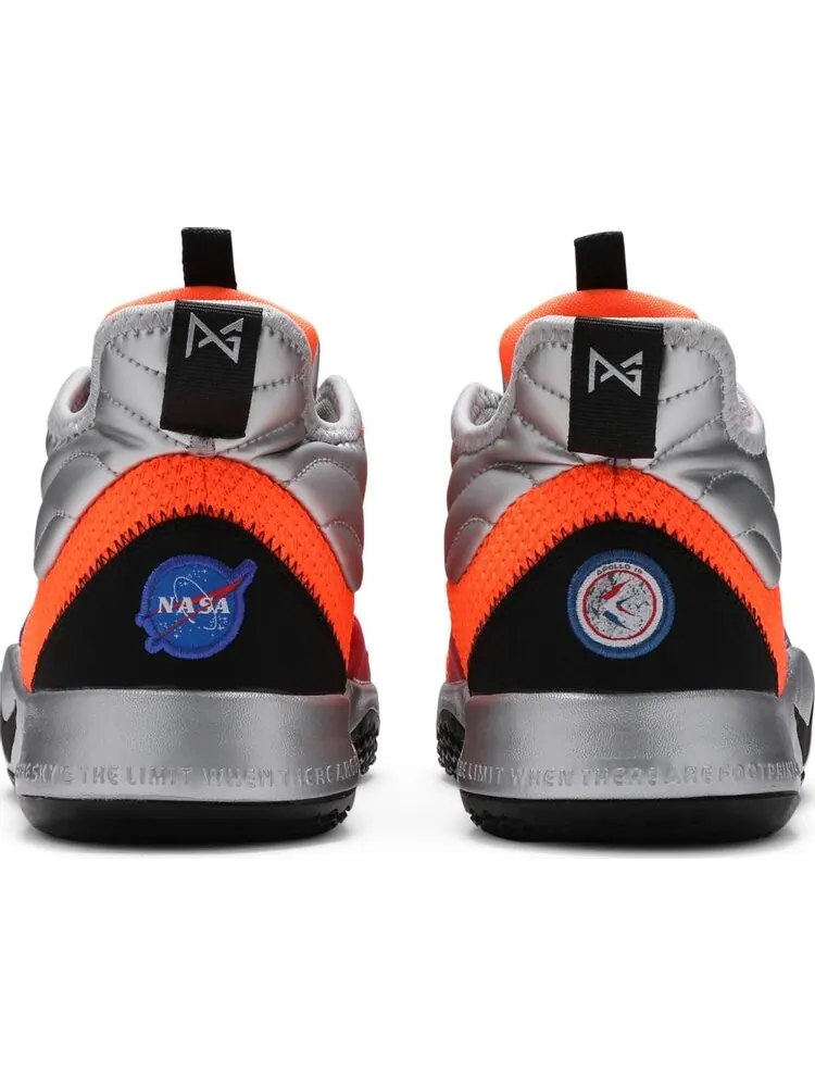 Кроссовки Nike NASA x PG3 GS 'Armstrong Building 703' — изображение 6 из 8, оранжевый